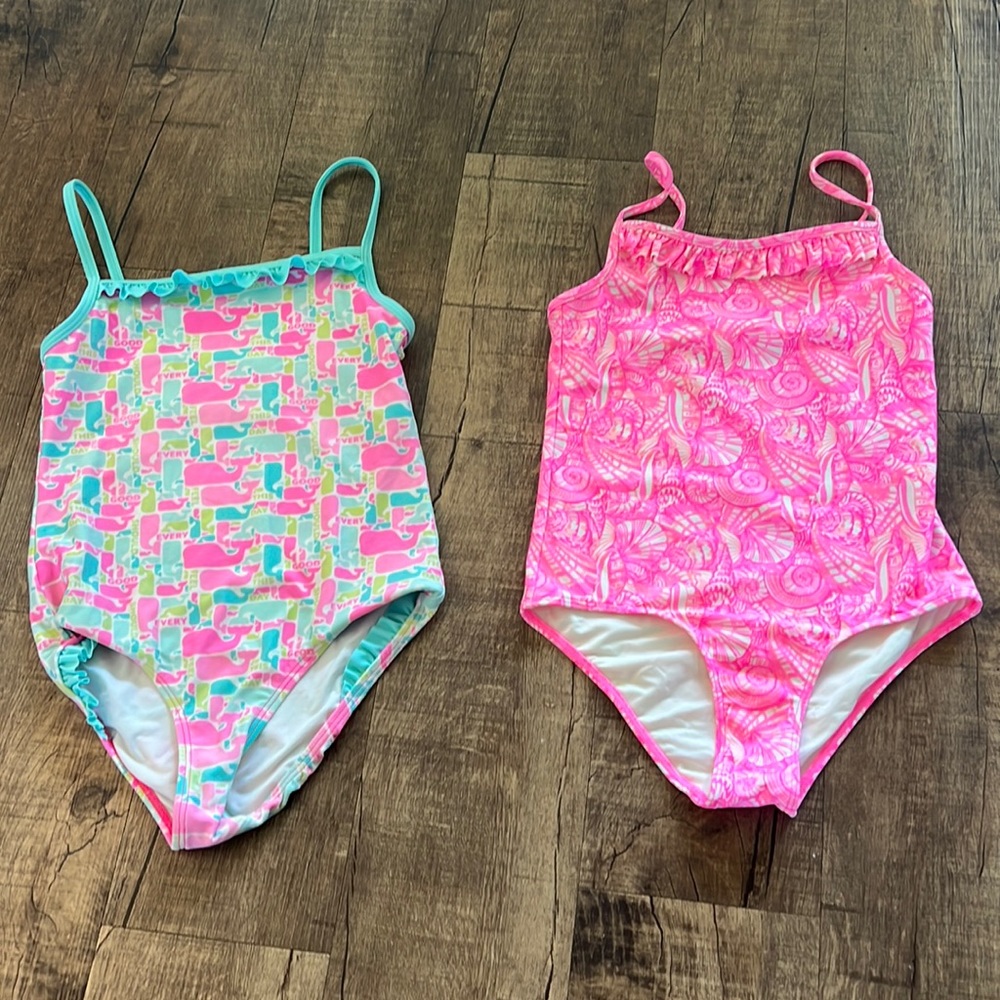 Lot of Vineyard Vines girls swimsuits